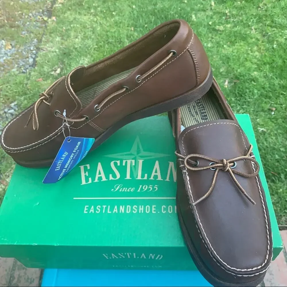 NEW IN BOX EASTLAND YARMOUTH MEMORY FOAM BOAT SHOES MOCCASINS 13